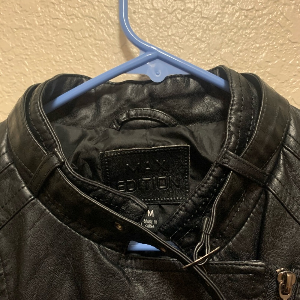 Max Edition Leather Jacket - image 6